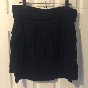 LOFT yoga band tiered skirt